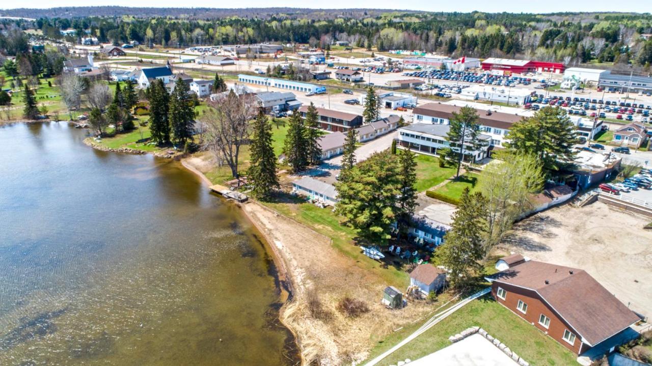 Caswell Resort Sundridge Exteriér fotografie